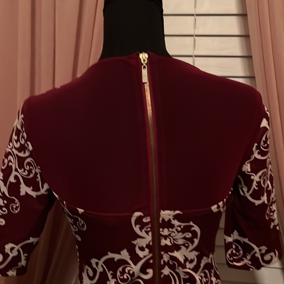 Dress - Picture 6 of 6